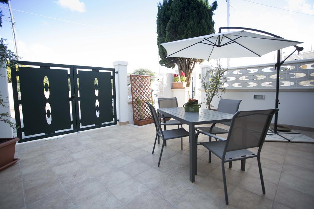 Villa Maggi Maurizia Torre Santa Sabina Eksteriør billede