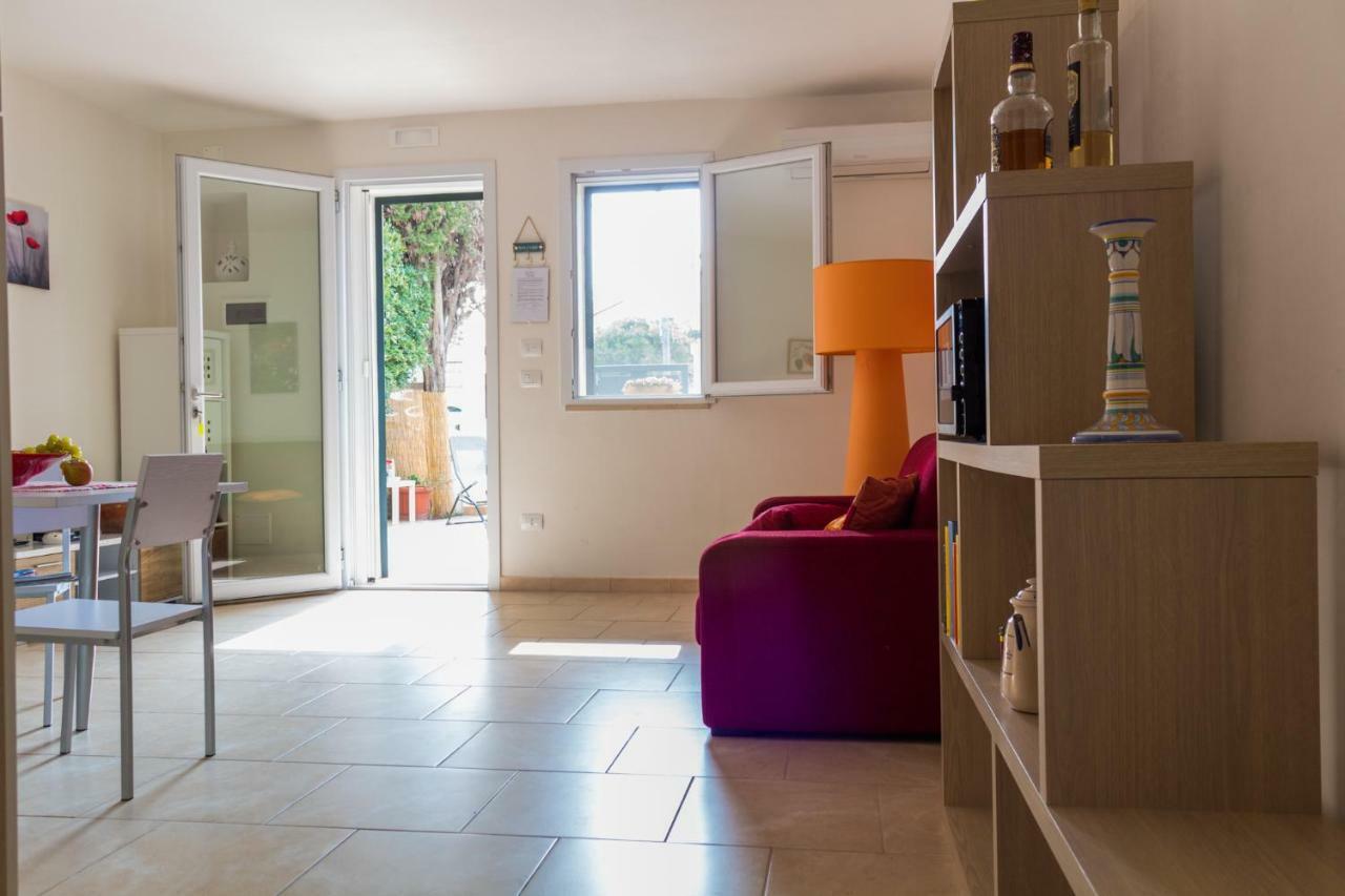 Villa Maggi Maurizia Torre Santa Sabina Eksteriør billede