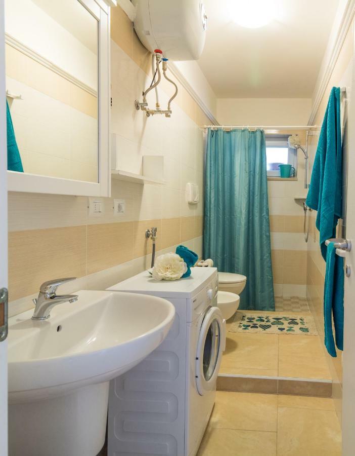 Villa Maggi Maurizia Torre Santa Sabina Eksteriør billede